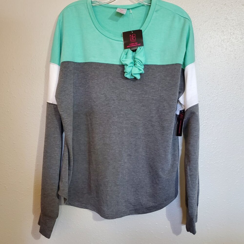 No Boundaries Mint Green Long Sleeve Sweatshirt Scrunchy Set Junior's XXL NWT